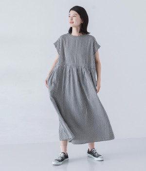 コットンリネン綾織切替タックワンピース(ギンガムブラック×キナリ-ONESIZE)