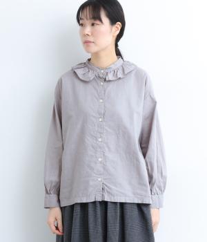 【tukuroi by SUN VALLEY】コットンリネン平織日本製品染　フリルカラーブラウス(ミストグレー-F)