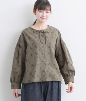 コットン平織起毛総柄プリント2wayブラウス