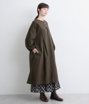 コットンオックス日本製品染タックワンピース(ダークブラウン-F)