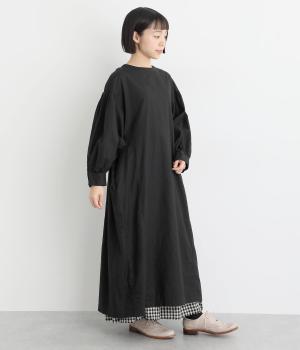 【tukuroi by SUN VALLEY】コットンリネン平織日本製品染前後2wayワンピース(クロ-F)