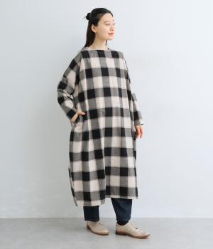 コットン平織起毛ブロックチェック長袖ワンピース(グレージュ×クロ-F)