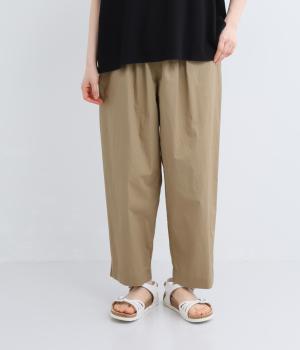 コットン平織ストレッチテーパードパンツ(ベージュ-M)