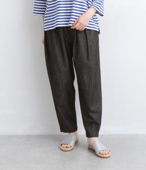 コットンデニムテーパードパンツ(クロ-M)