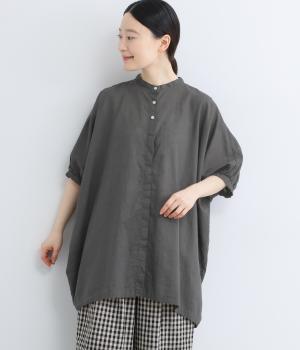 【tukuroi by SUN VALLEY】コットンリネン平織　日本製品染　バンドカラーチュニック(チャコール-F)
