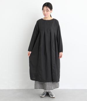 【tukuroi by SUN VALLEY】30コットンリネン平織日本製品染ワンピース(ダークネイビー-F)