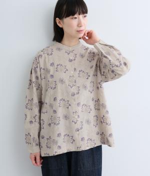 【tukuroi by SUN VALLEY】コットンリネン平織総柄刺繍ブラウス(キナリ-M)