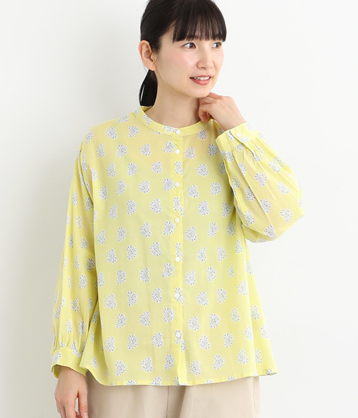 コモンスタンプ前開き長袖プルオーバー(イエロー-ONESIZE)