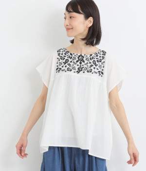 刺繍ボニータフラワープルオーバー(ホワイト-ONESIZE)