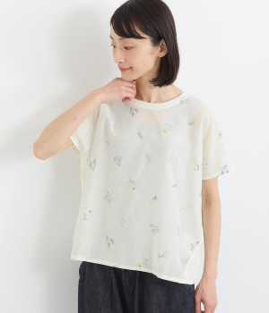 刺繍フライフルールプルオーバー(アイボリー-ONESIZE)