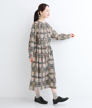 ガーデンクロス 前開きワンピース(ネイビー-ONESIZE)