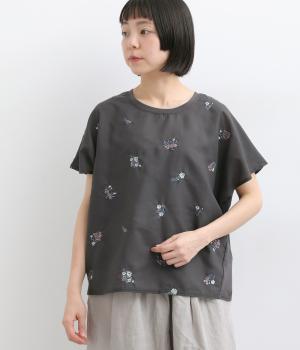 刺繍プルオーバーシャルブーケ