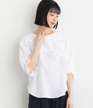 コード刺繍ドルマンブラウス(ホワイト-ONESIZE)