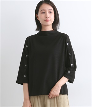 袖ボタンランダムピンタックカットソー(ブラック-ONESIZE)