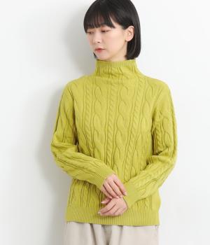 立体ケーブル編みハイネックニット(イエロー-F)