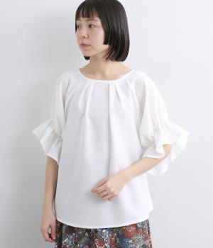 袖変形フリルプルオーバー(ホワイト-F)