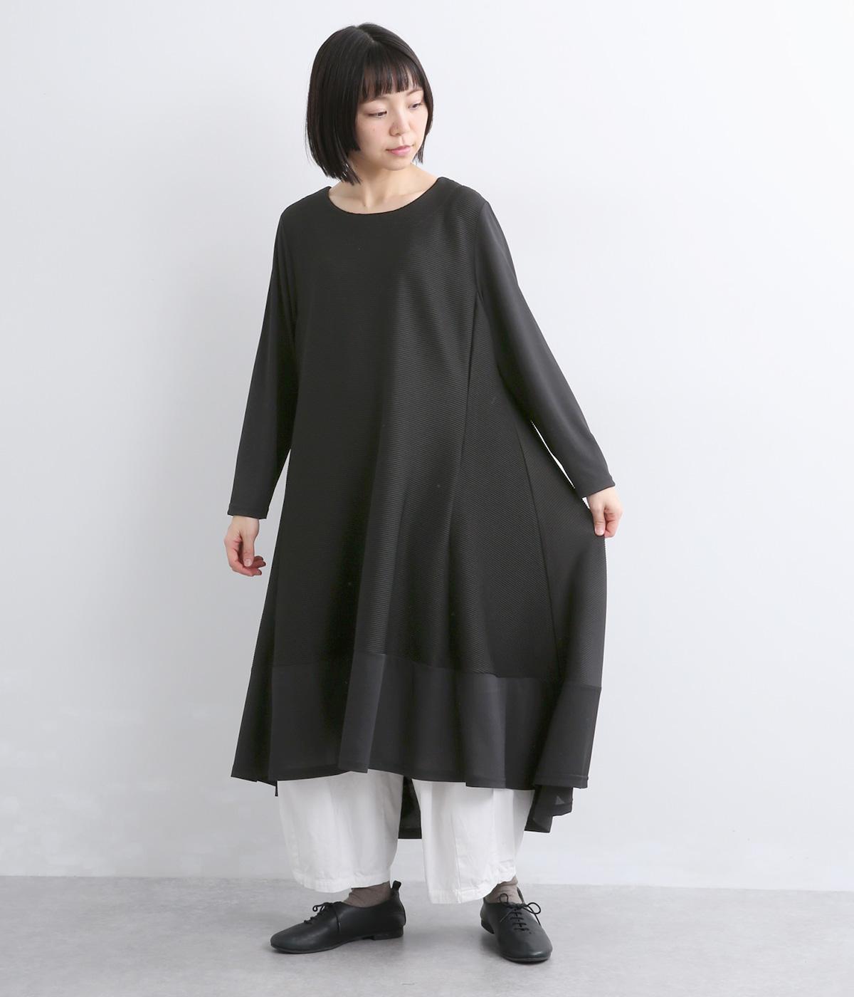 プリーツ切替Aライン長袖ワンピース(ブラック-F)