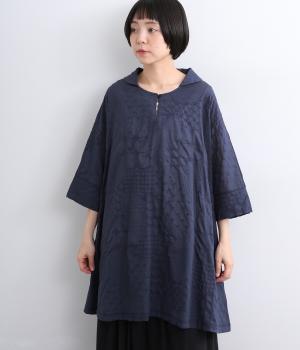 コットン襟付きキーネック塩縮チュニックブラウス(ネイビー-ML)
