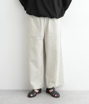コットンサッカー細ストライプウエストゴムストレートワイドパンツ(グレー×オフホワイト-ONESIZE)