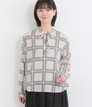 コットンレーヨンペイズリーボックスブラウス(オフホワイト-ONESIZE)