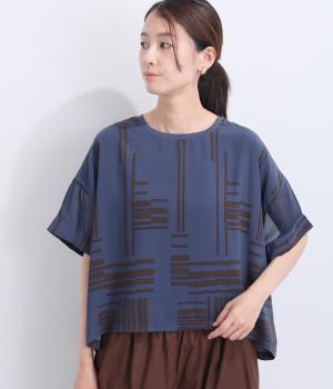 ジオメトリックプリントオーガンジーTシャツブラウス(ブルー×ブラウン-F)