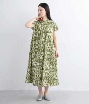 布帛プリント×カットソー　ピンタックワンピース