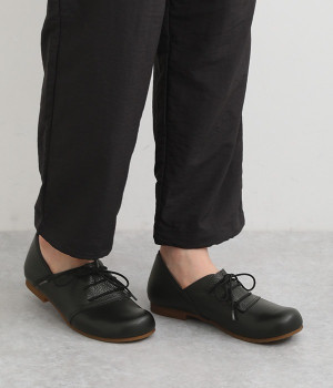 レースアップシューズ(ブラック-230)