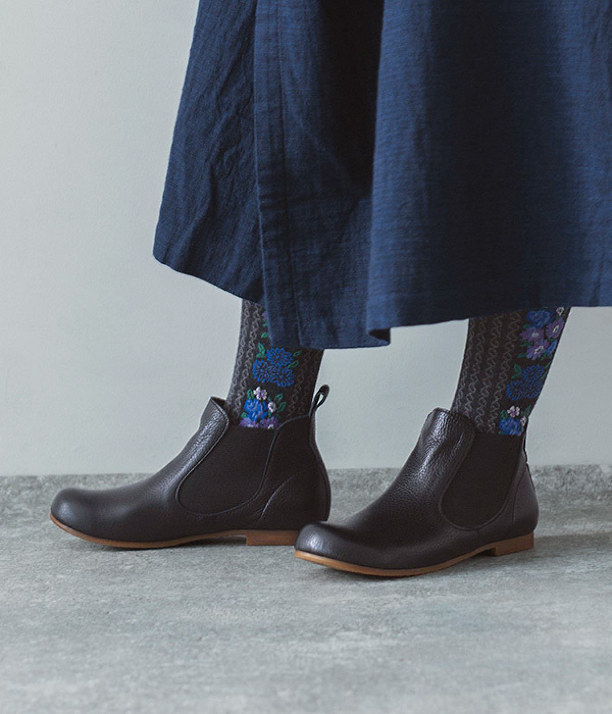 サイドゴア　ショートブーツ(ブラック-230)