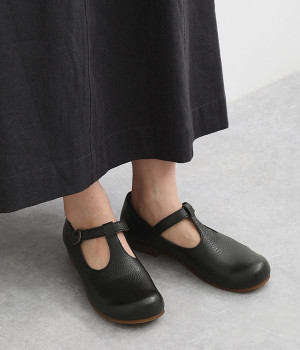 Tストラップシューズ(ブラック-230)