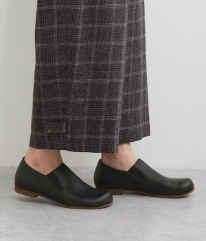 サイドゴム　スリッポン(ブラック-235)