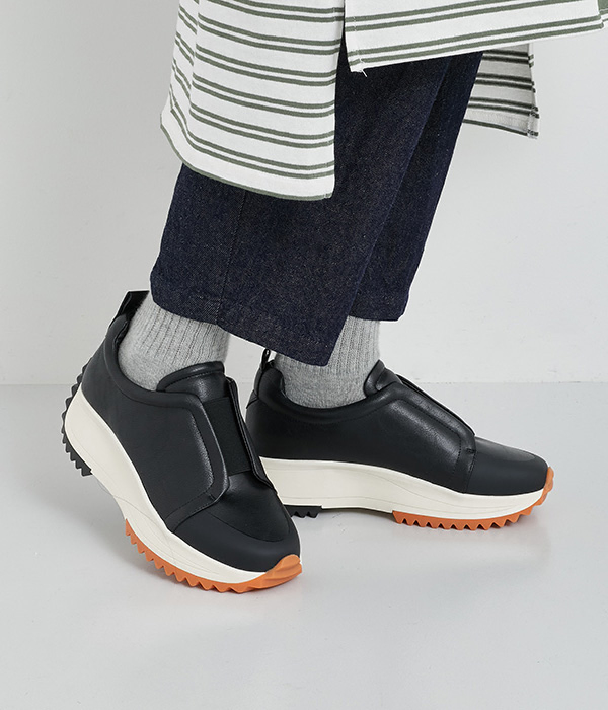 ボリュームソール　センターゴアスリッポン(ブラック-230)