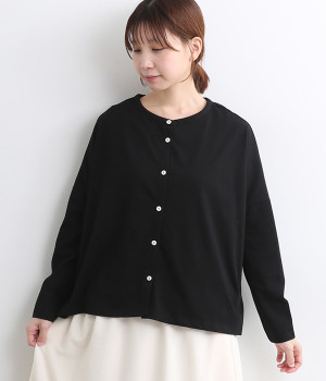 幅広裾ボタンカーディガン(クロ-ONESIZE)