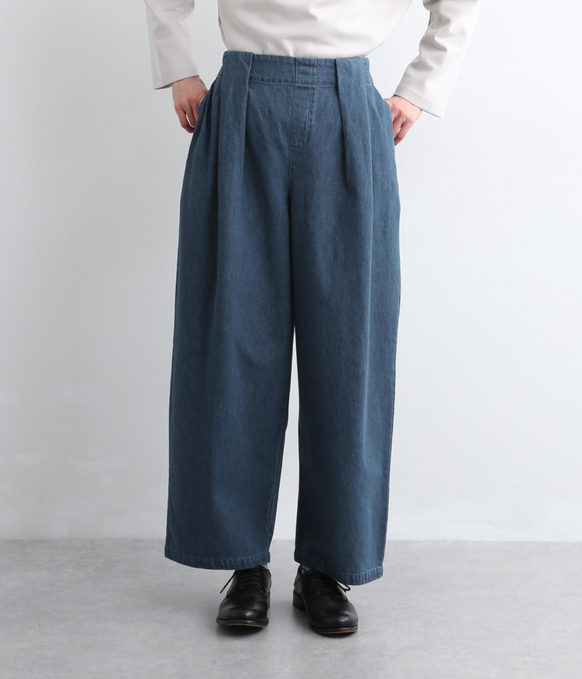 コットンDENIMタックパンツ(ＩＮＤＩＧＯ　ブルー-F)