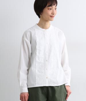 コットンスカラ刺しゅう前開きブラウス(オフ-F)
