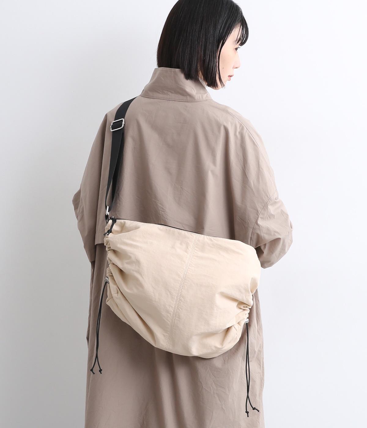 ワッシャーナイロンドロストショルダーバッグ(アイボリー-ONESIZE)