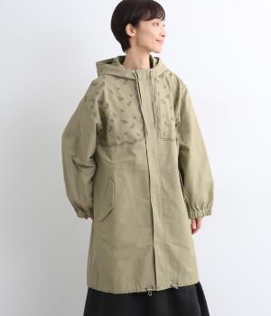 コットンナイロンツイル スプリンクルフラワー刺繍コート(ベージュ-F)