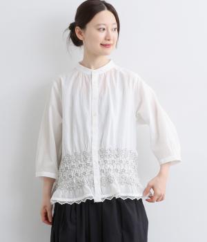 コットンローンワッシャー シャーリングフローラルライン刺繍ブラウス(オフホワイト-ONESIZE)
