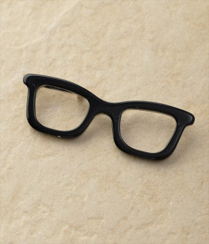 メガネモチーフブローチ