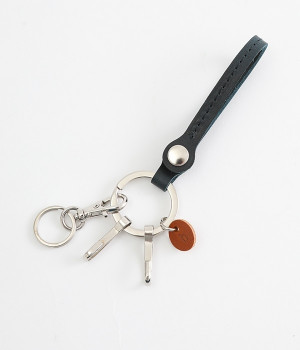 レザースナップボタンキーリング