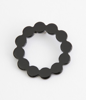 サークルブローチ(ブラック-ONESIZE)