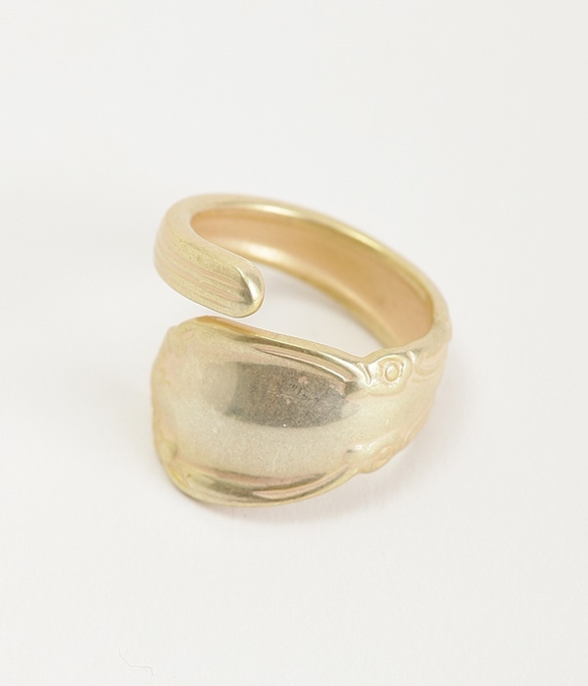 ニッケルフリーブラスリング(ゴールド-ONESIZE)