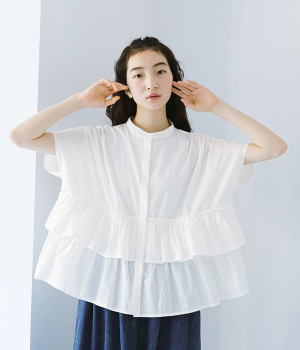 キャンブリック　フリル付きブラウス(オフホワイト-ONESIZE)