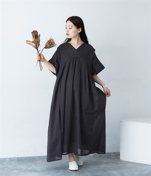 コットンボイルカフタンワンピース(ブラック-ONESIZE)