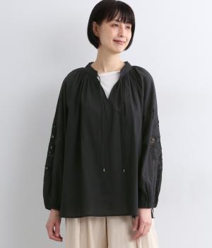 キャンブリックボイル袖刺繍プルオーバー(ブラック-F)