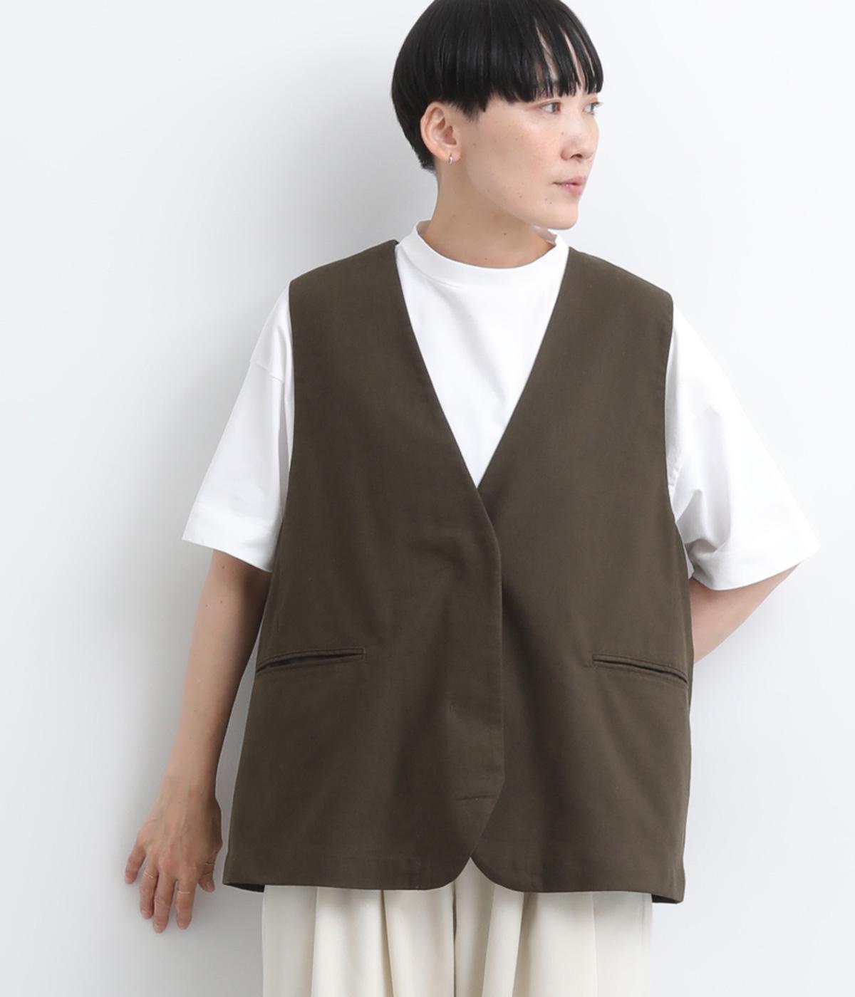 フレンチリネン 後ろスリットジレ｜HUNCH（ハンチ）の商品詳細