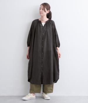 コットンボイスアシッドウォッシュギャザー7分袖ワンピース(ブラック-F)
