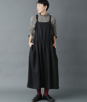 リネンキャンバスエプロンワンピース(ブラック-ONESIZE)