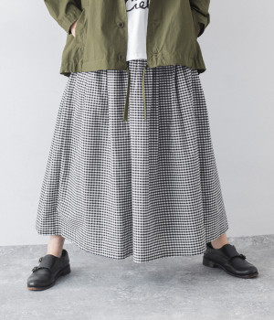 コットンリネンギンガムスカート(ブラック-ONESIZE)