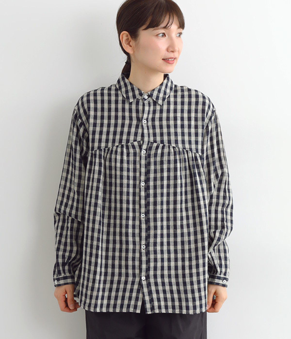 リネンコットンギンガムシャツ(インディゴ×ナチュラル-ONESIZE)