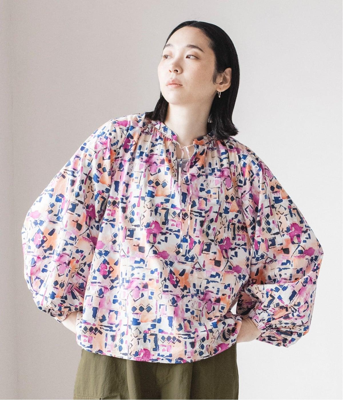 オリジナルアート柄プリントブラウス(ピンク/ウォーターカラー-F)